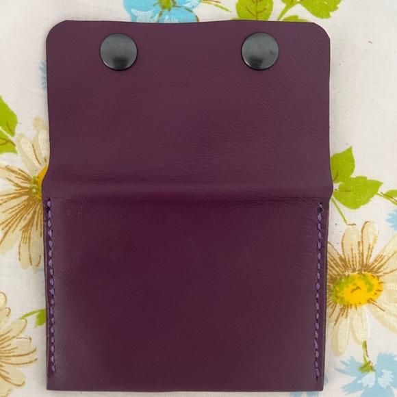 Handmade Genuine Leather Wallet - Picture 5 of 5